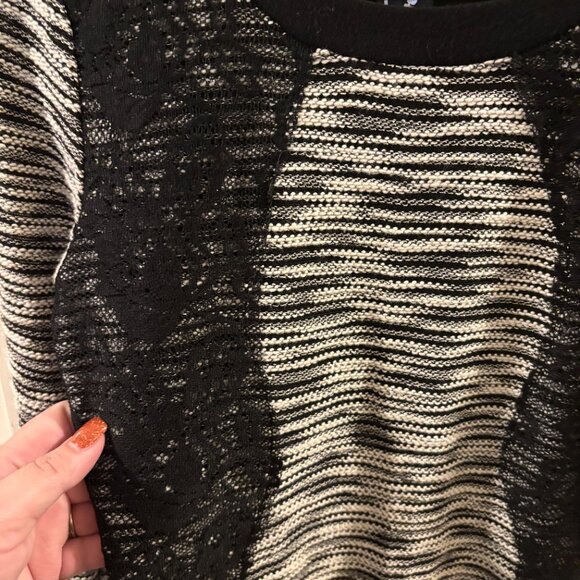 Three Pink Hearts Trixxi Black/White Long Sleeve Bodycon Lace Sweater Dress ~ S - Picture 3 of 9